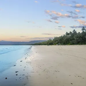 Aparthotel By The Sea